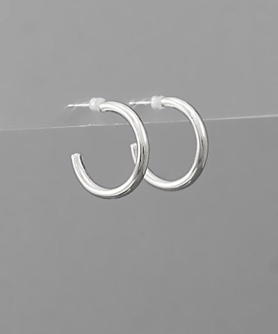 Rhodium 20mm hoop earrings.