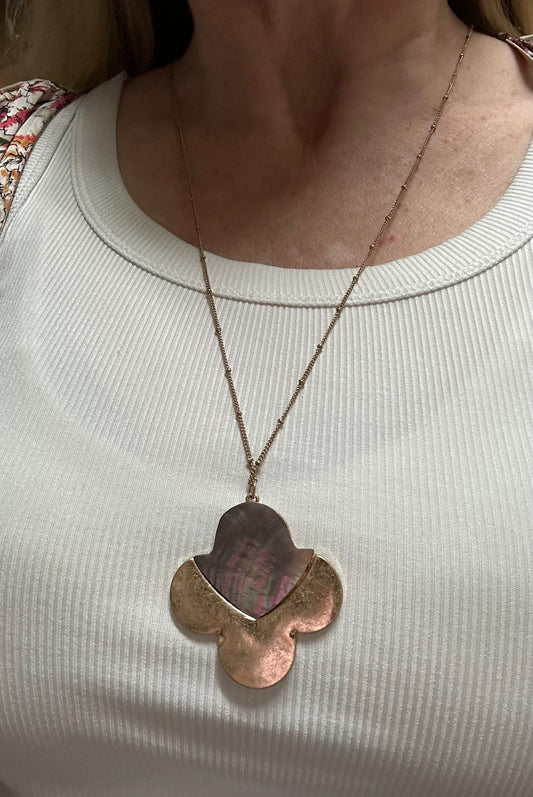 Mother of Clover Necklace