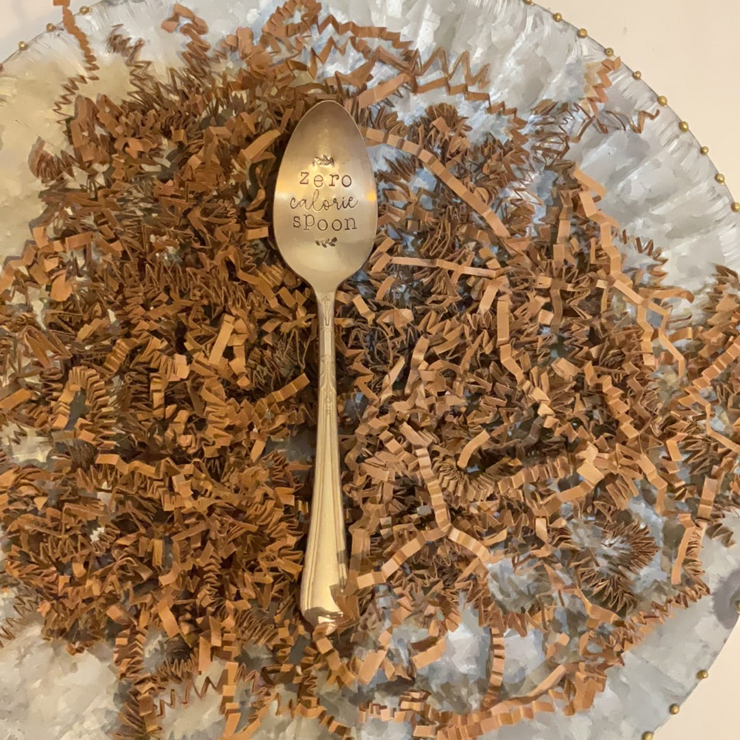 Engraved teaspoon featuring "Zero calorie spoon".
