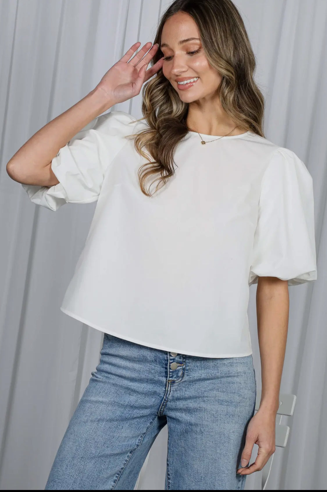 Bubble Sleeve V-Back 2 Bow Detail
Blouse Top