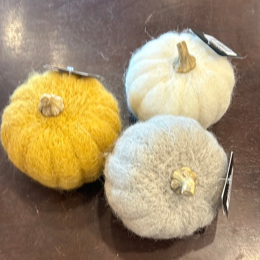4.25” Assorted Wool Pumpkins