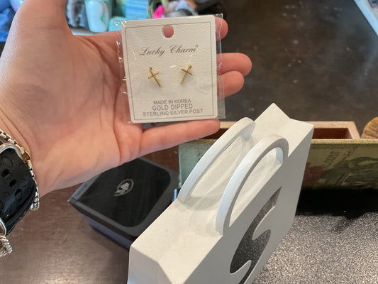 Cross Stud Earring