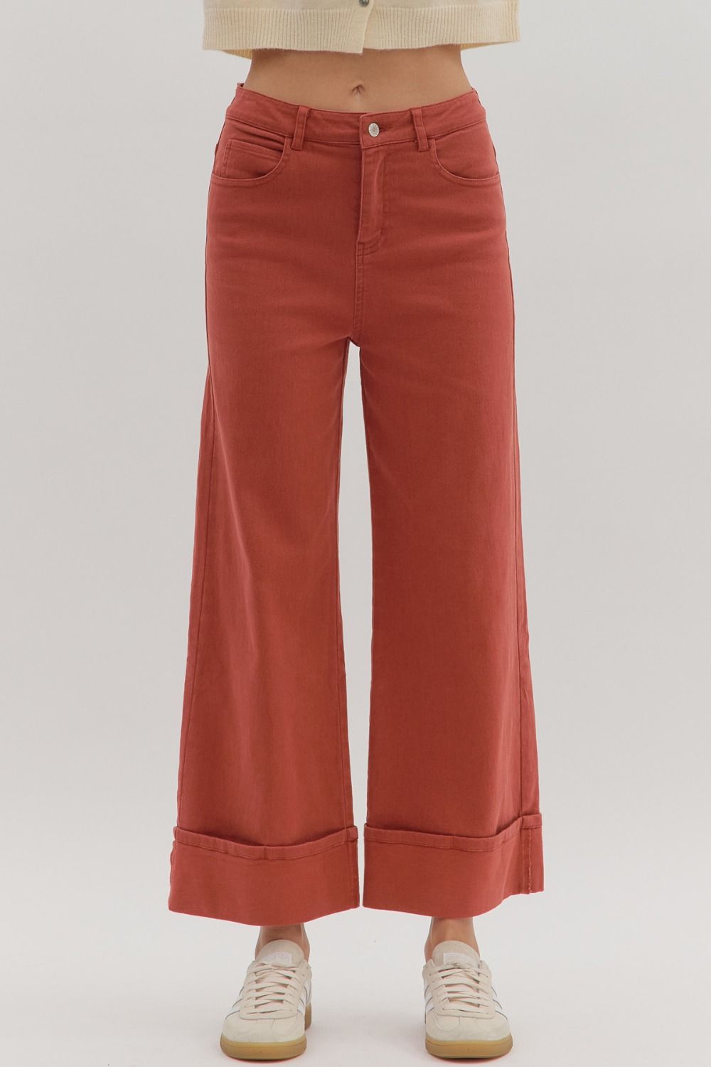 Mid-Rise Capri Pants