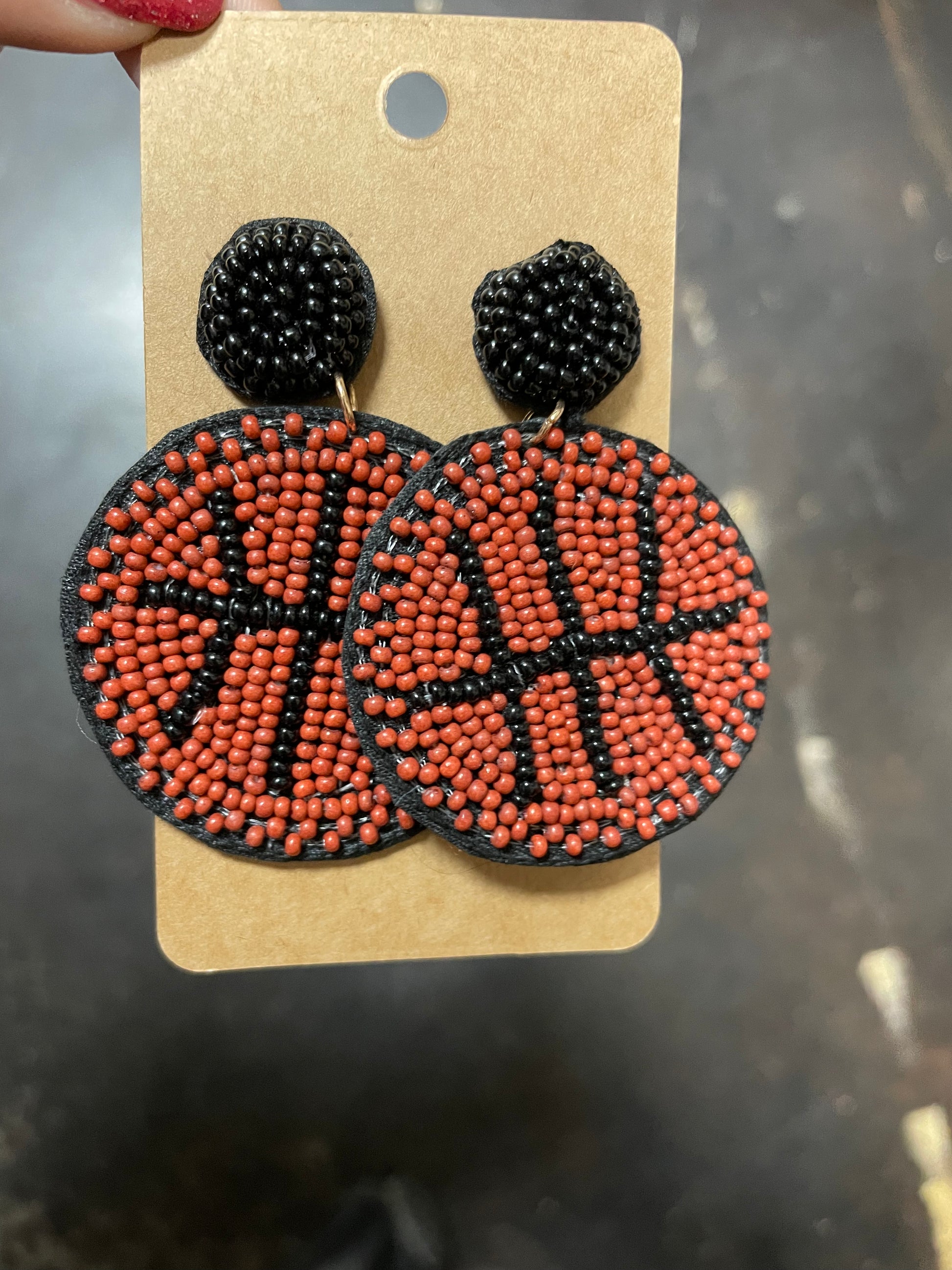 Basketball beaded earrings with black beaded stud.