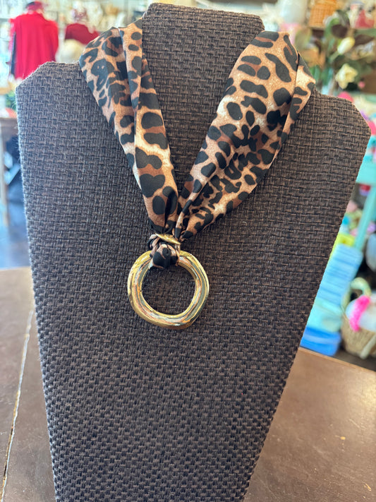 Organic Circle Pendant Scarf Necklace