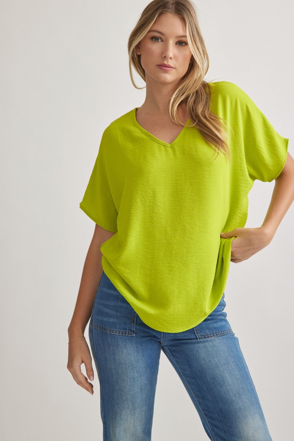 Basic V-Neck Shirt