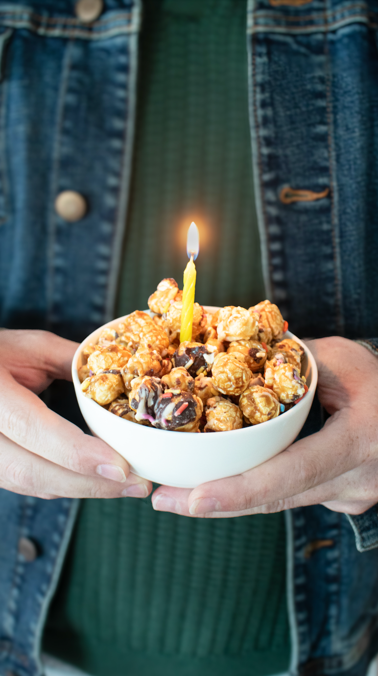 Poppy Hand-Crafted Popcorn - Birthday Confetti Popcorn