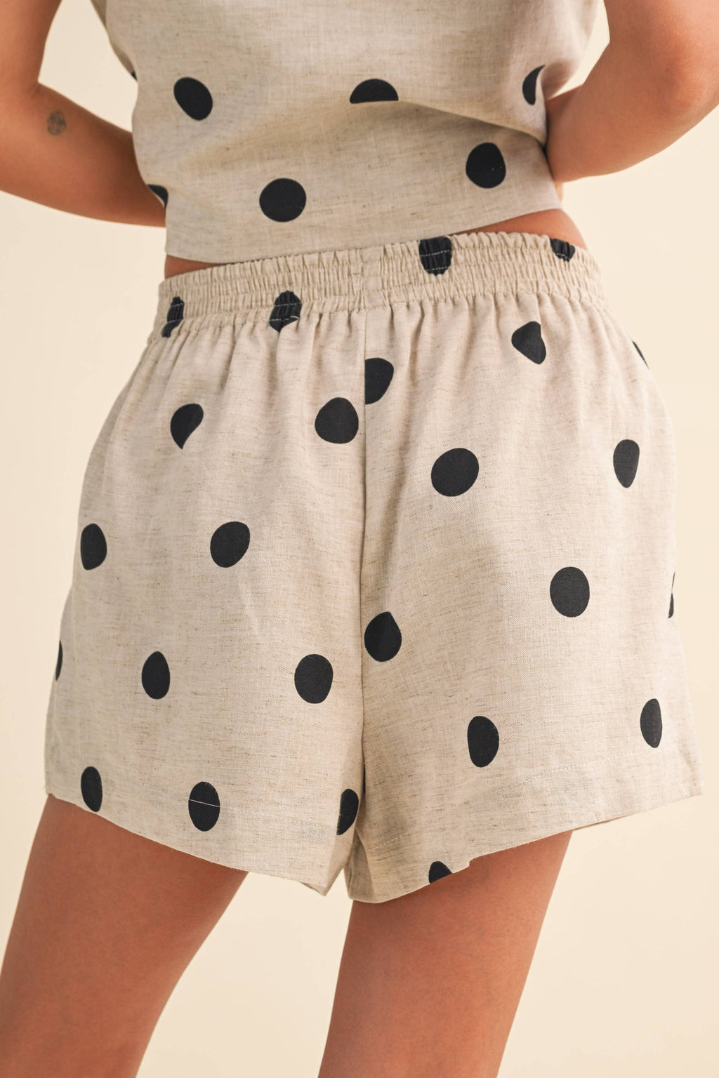 POLKADOT LINEN SLEEVELESS TOP AND SHORTS SET