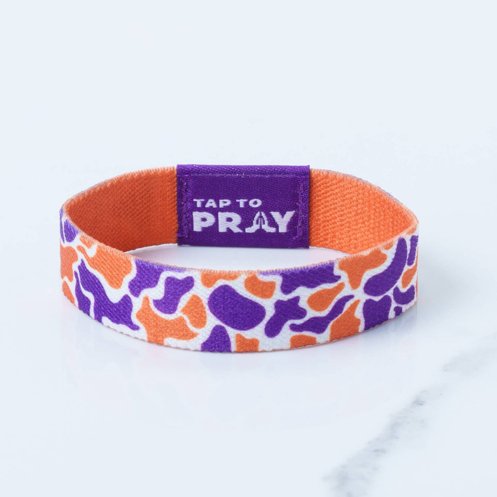 Versible - Tap To Pray™ Wristbands - Team Camo - Orange & Purple