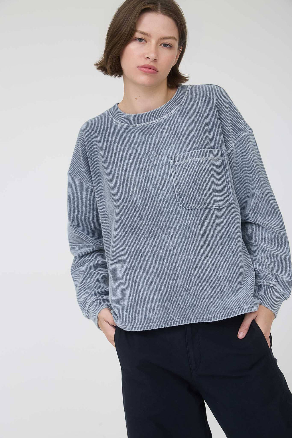 J.O.A - WASHED POCKET DETAIL LONG SLEEVE RIB KNIT TOP