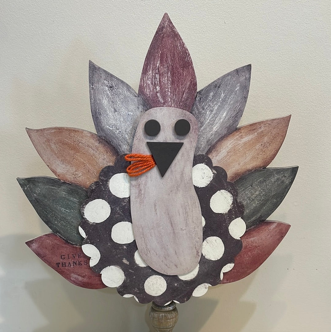 Turkey topper for welcome sign.