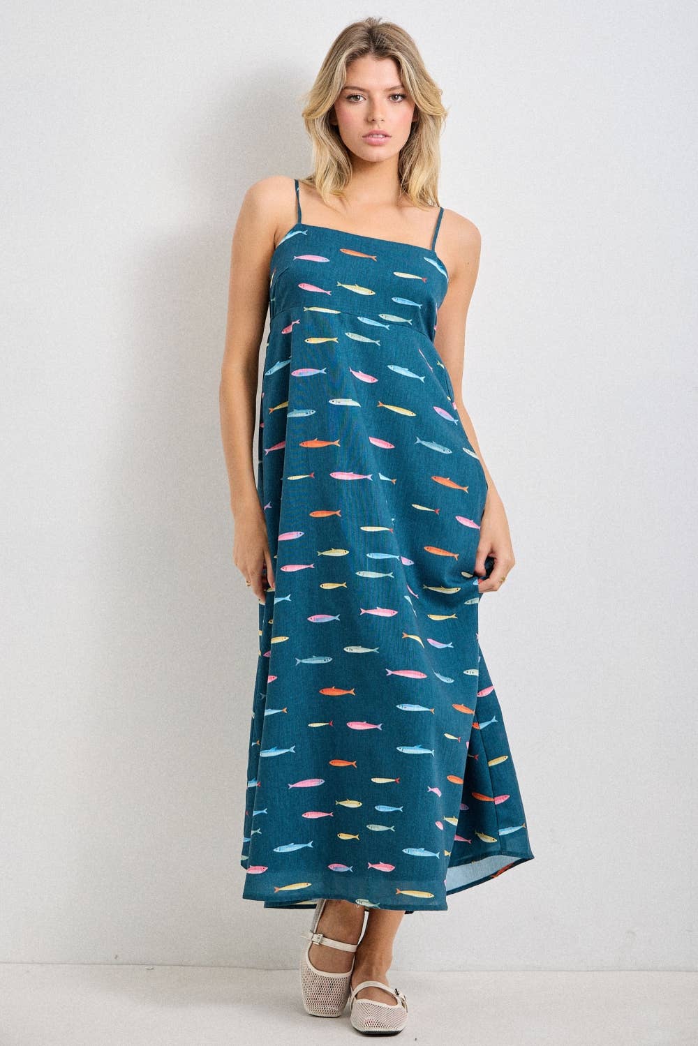 Baevely by Wellmade USA - FISH PRINT SLEEVELESS MIDI DRESS