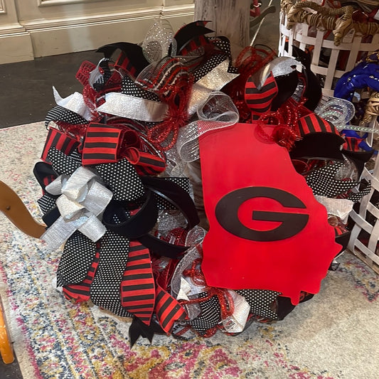 Georgia Bulldogs Wreath with assorted ribbon in red and black, featuring "G" emblem on the state of Georgia.