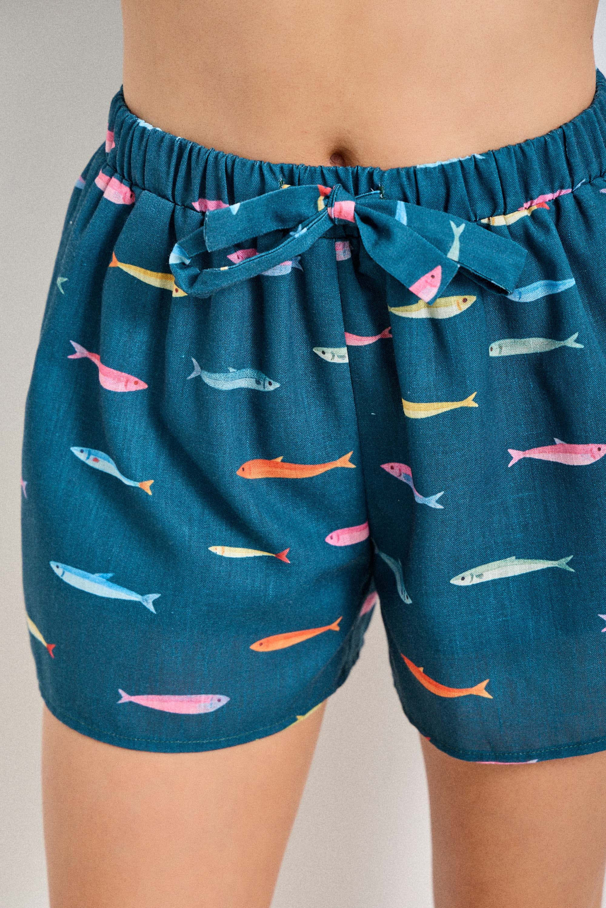 Baevely by Wellmade USA - FISH PRINT DRAWSTRING SHORTS