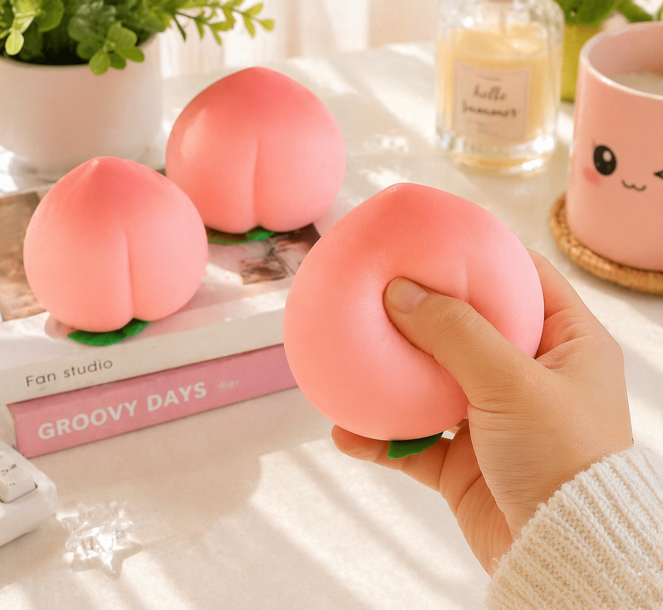 Golden Parrot - Peach 🍑 Keen Squishy – Squishy Sensory Stress Relief Toy