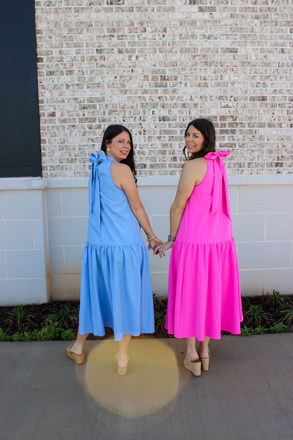 Halter Neck Sleeveless Midi Dress