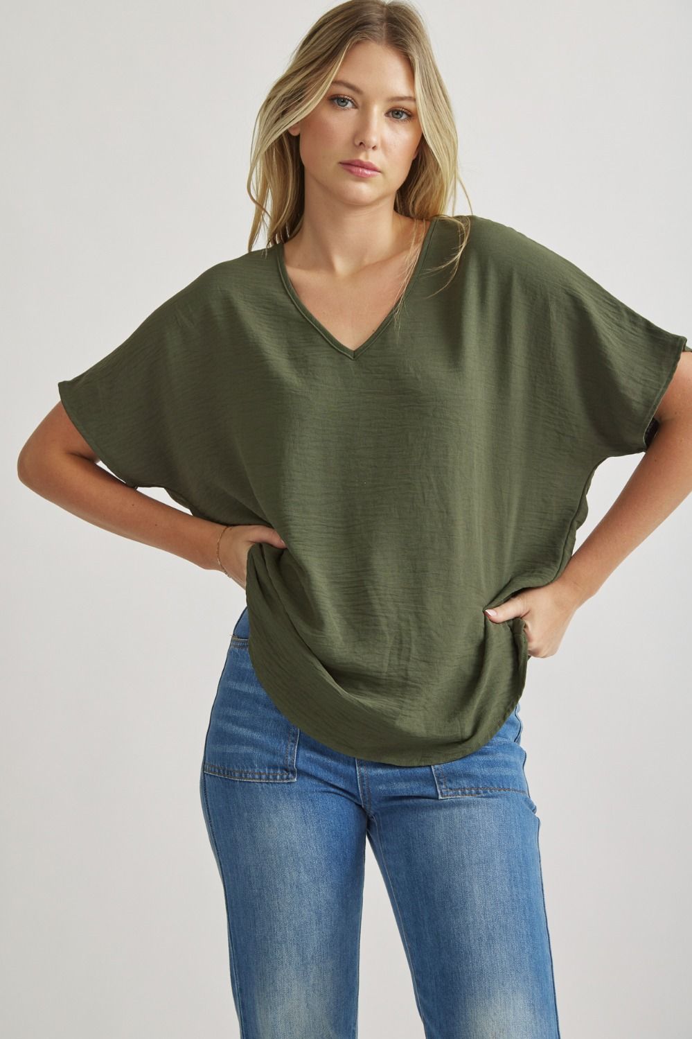 Basic V-Neck Shirt