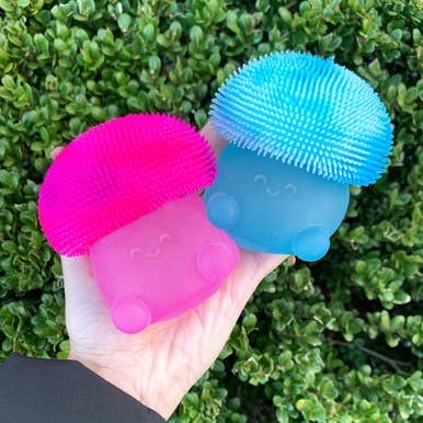 Top Trenz Inc - Super Duper Sugar Squisher Toy- Mushroom