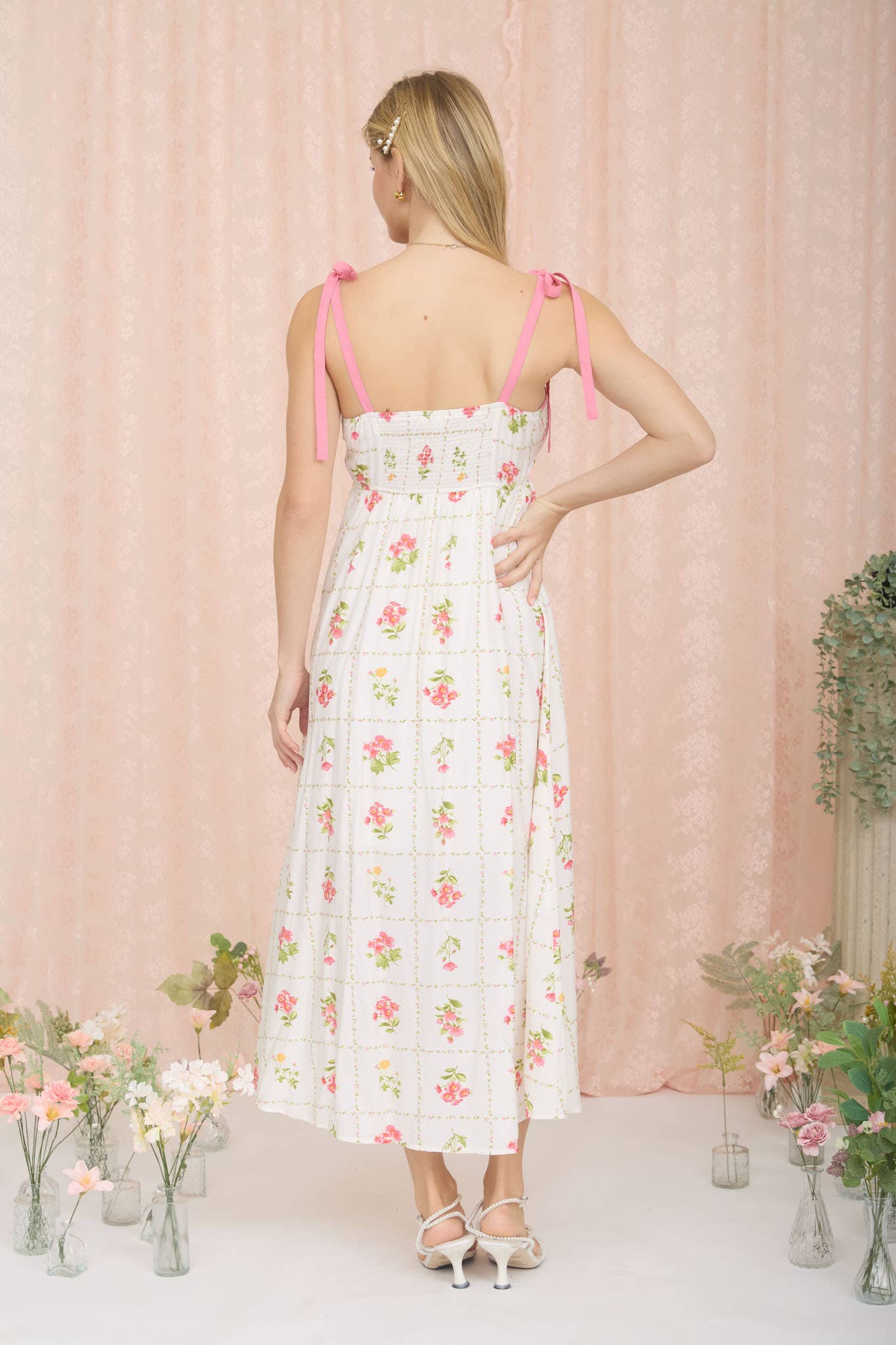 FLORAL TILE PATTERN SCALLOPED TIE STRAP MIDI DRESS