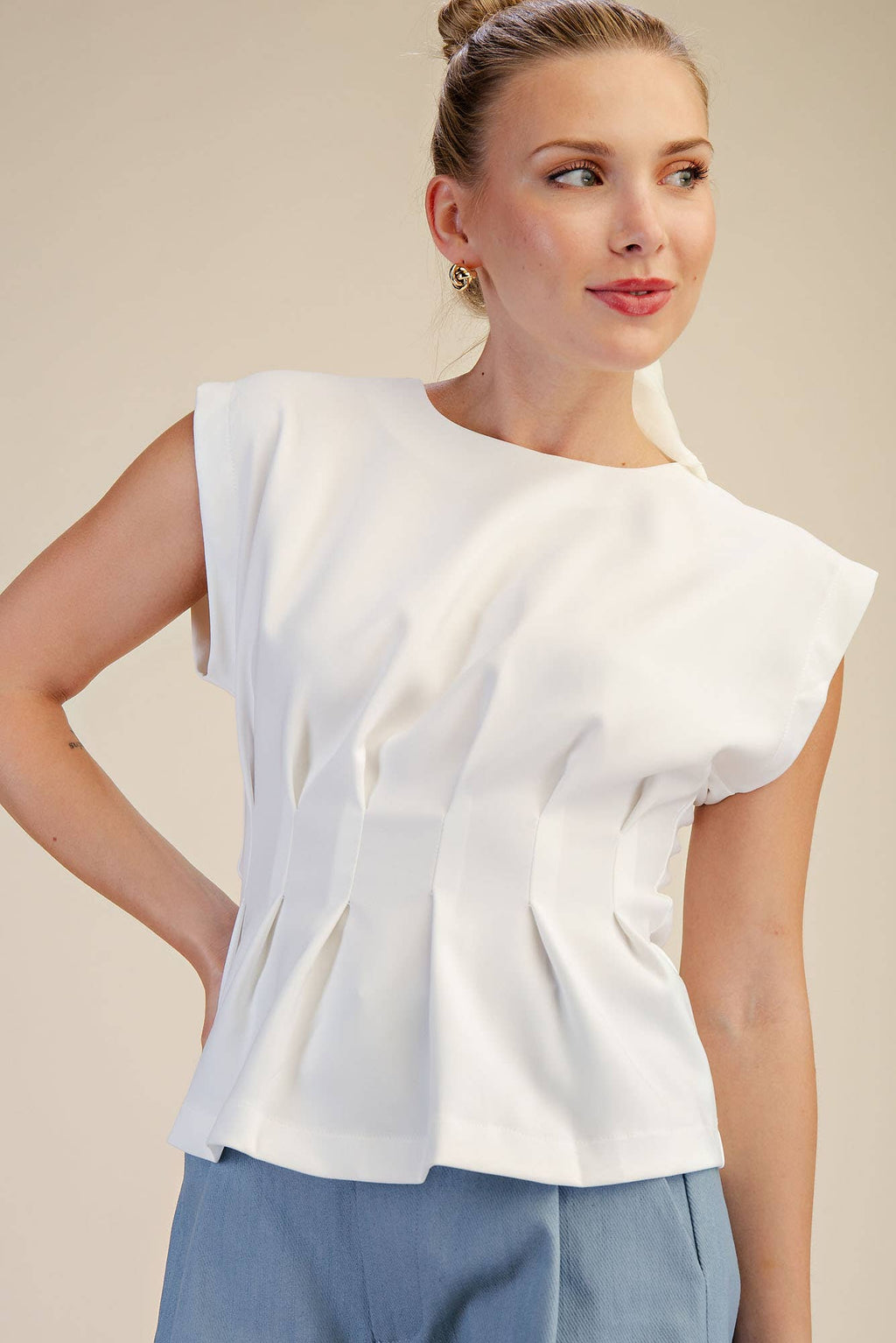 Round Neck Waist Pleated Top