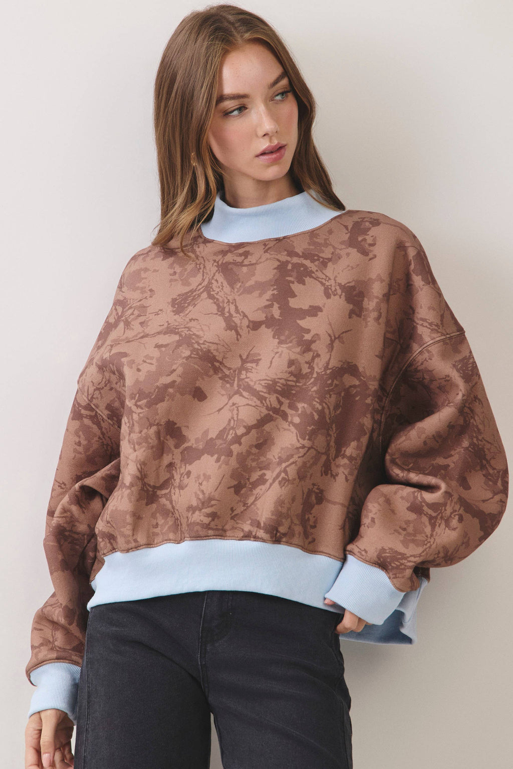 Contrast Mock Neck Printed Sweatshirt