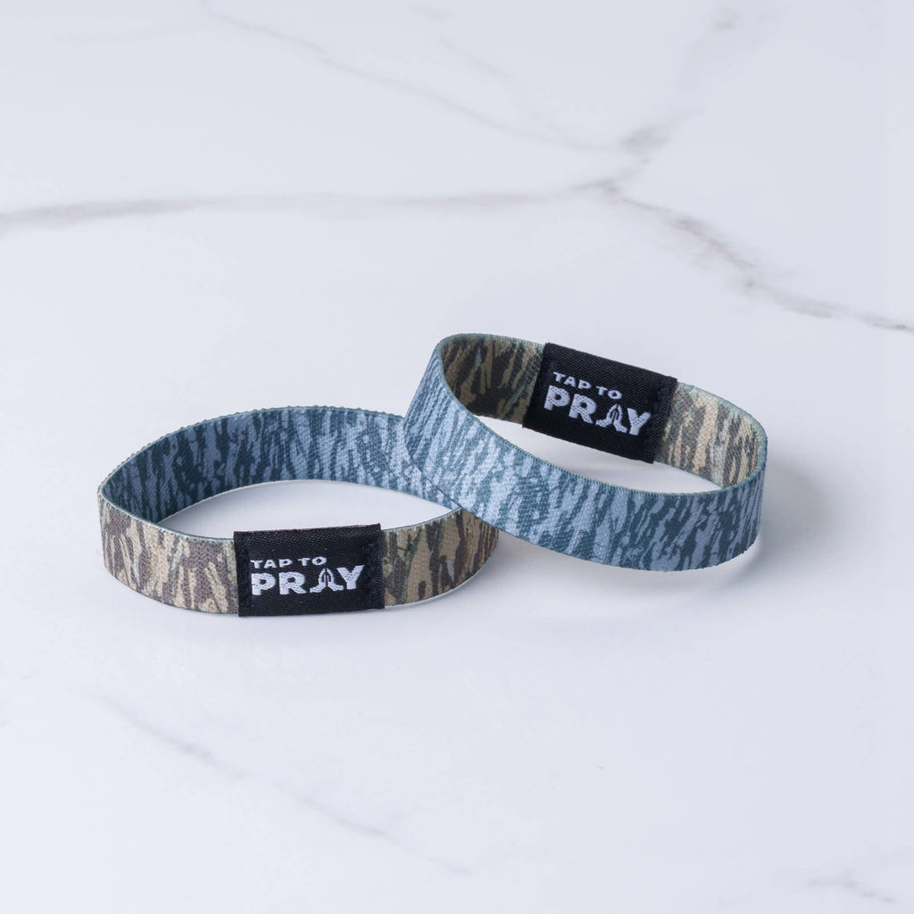 Versible - Tap To Pray™ Wristbands - Tree Bark Camo Brown & Grey