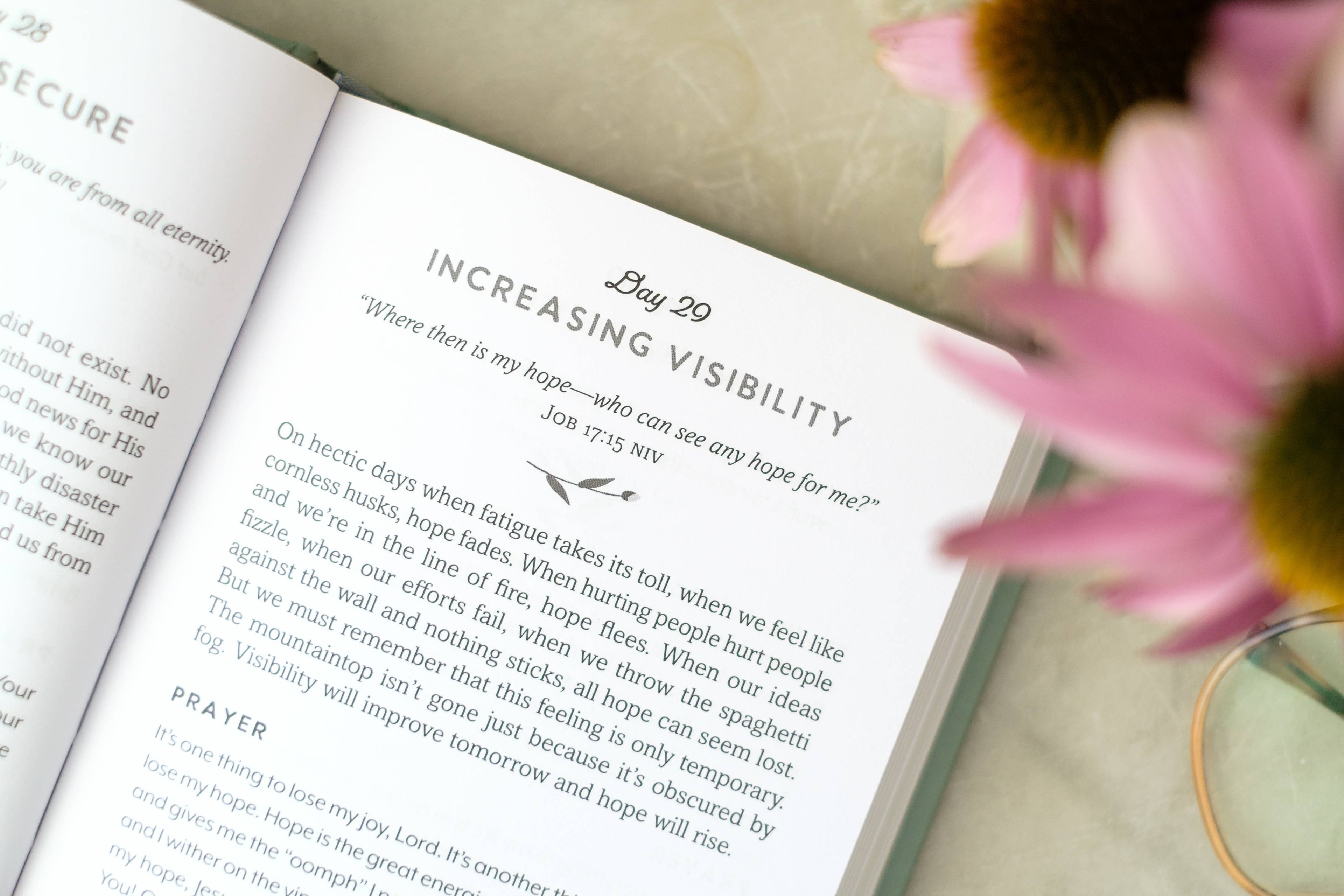 Barbour Publishing, Inc. - One Devotion a Day for Women