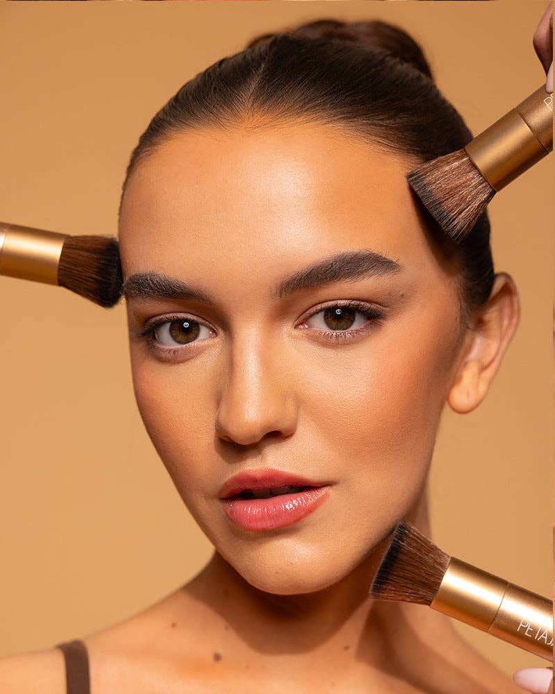 Peta Jane Beauty - Face Perfecting Brush
