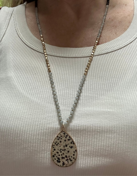 Graydation Necklace