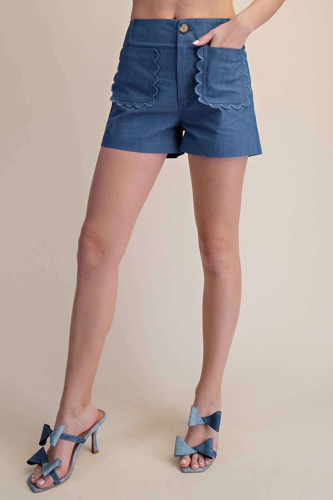Glam - Scallop Detail Pocket Colette Shorts