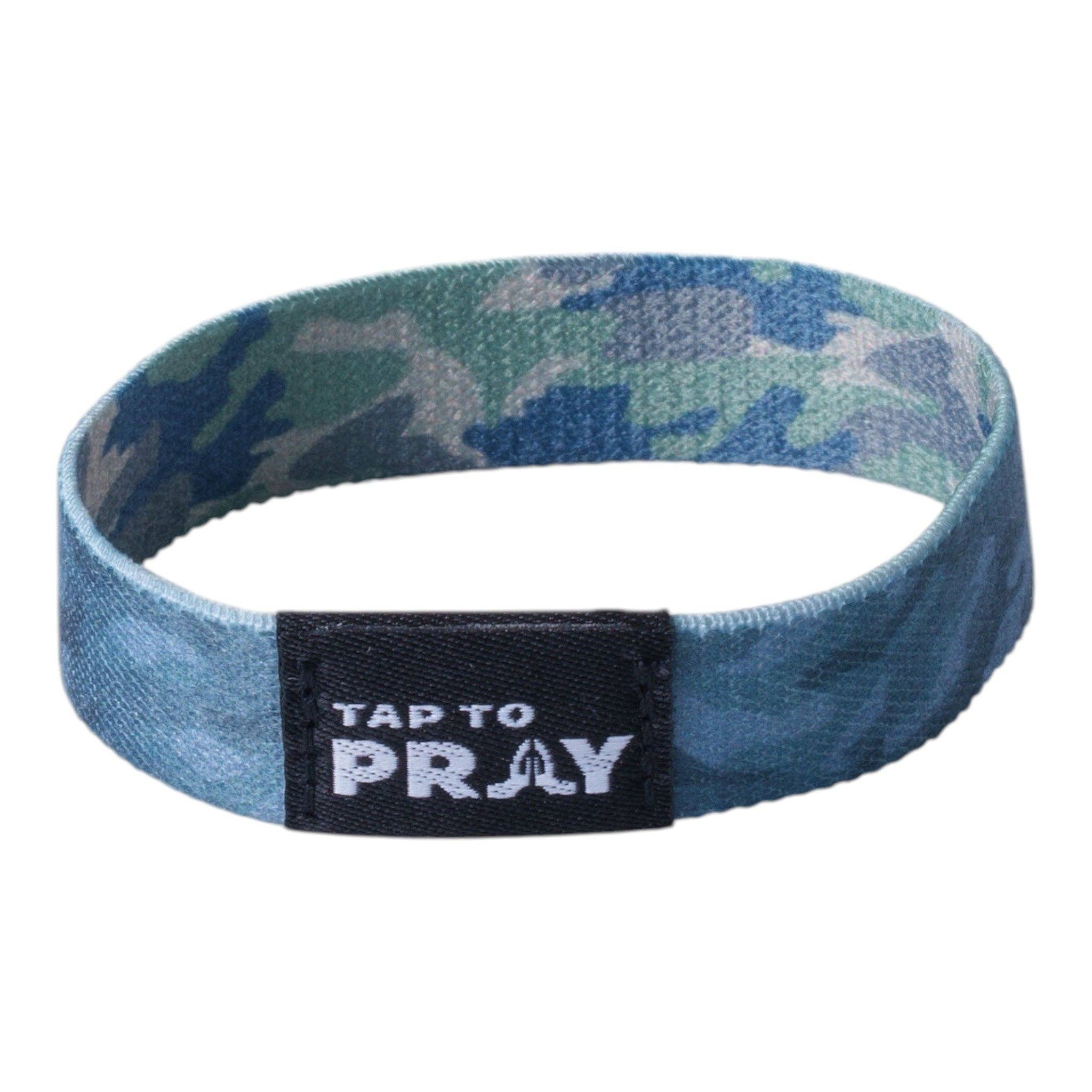 Versible - Tap To Pray® Wristband – Green & Charcoal Camo