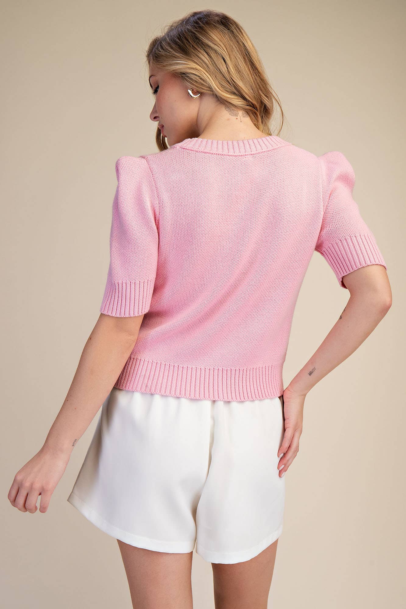 Round Neck Short Sleeve Sweater Knit Top