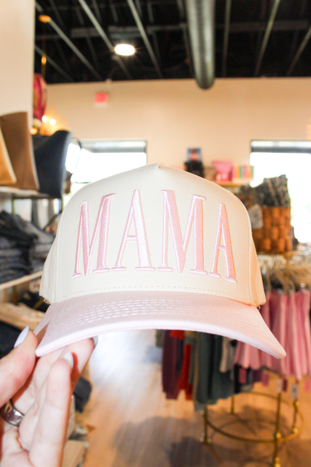 MAMA Letter embroidered Snapback Trucker Hat