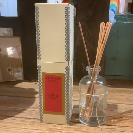 Votivo Red Currant Aromatic Reed Diffuser.