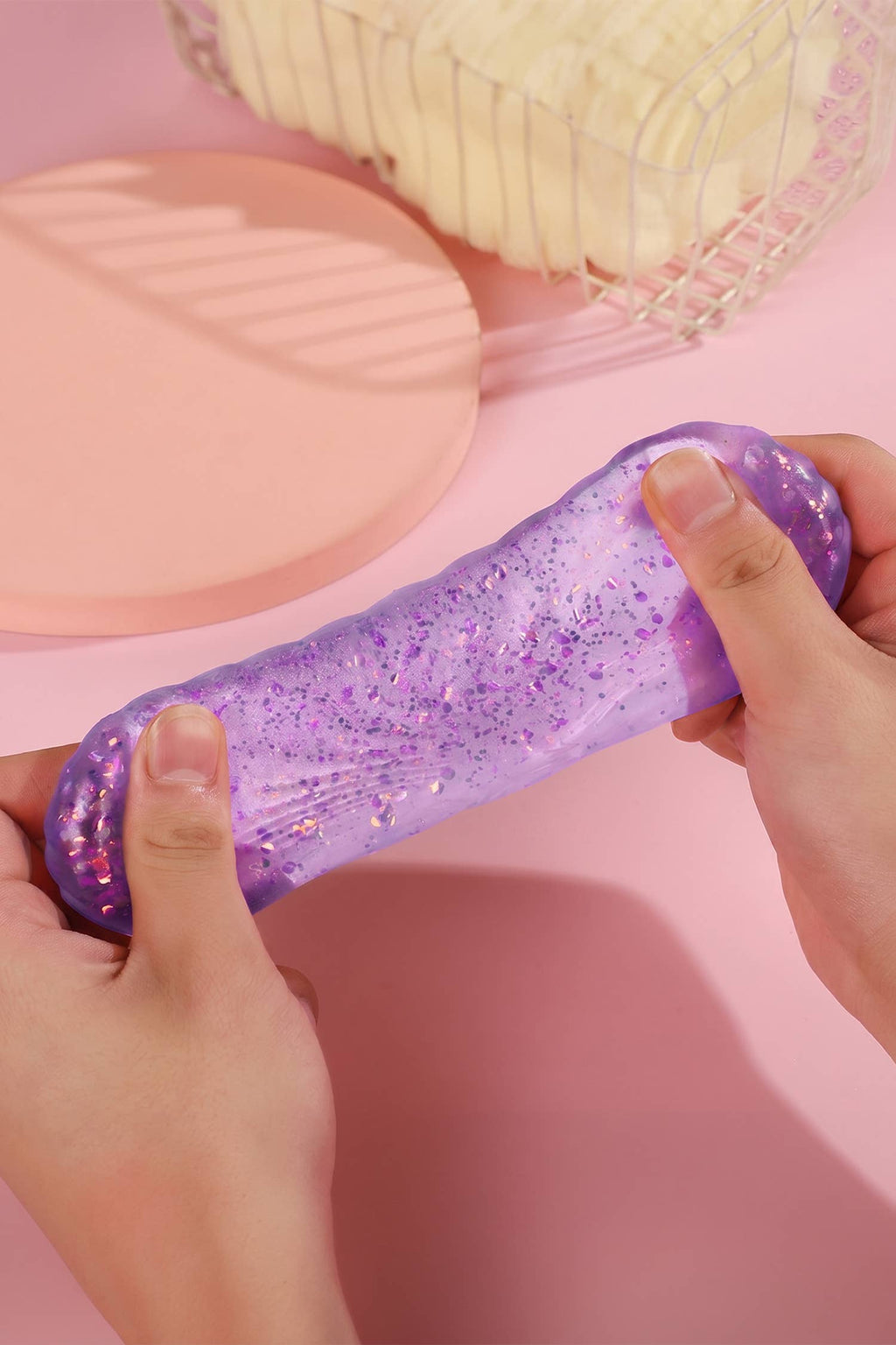 LA Society - LAS Glitter Shell Stress Relief Squish Ball Toy