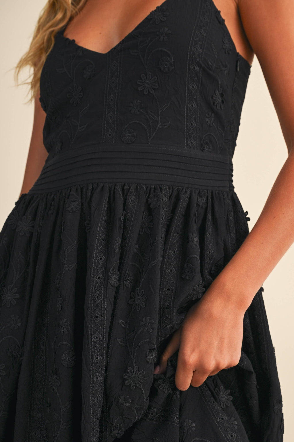 Klesis - ID9523 3D FLORAL DETAILED LACE MIDI DRESS