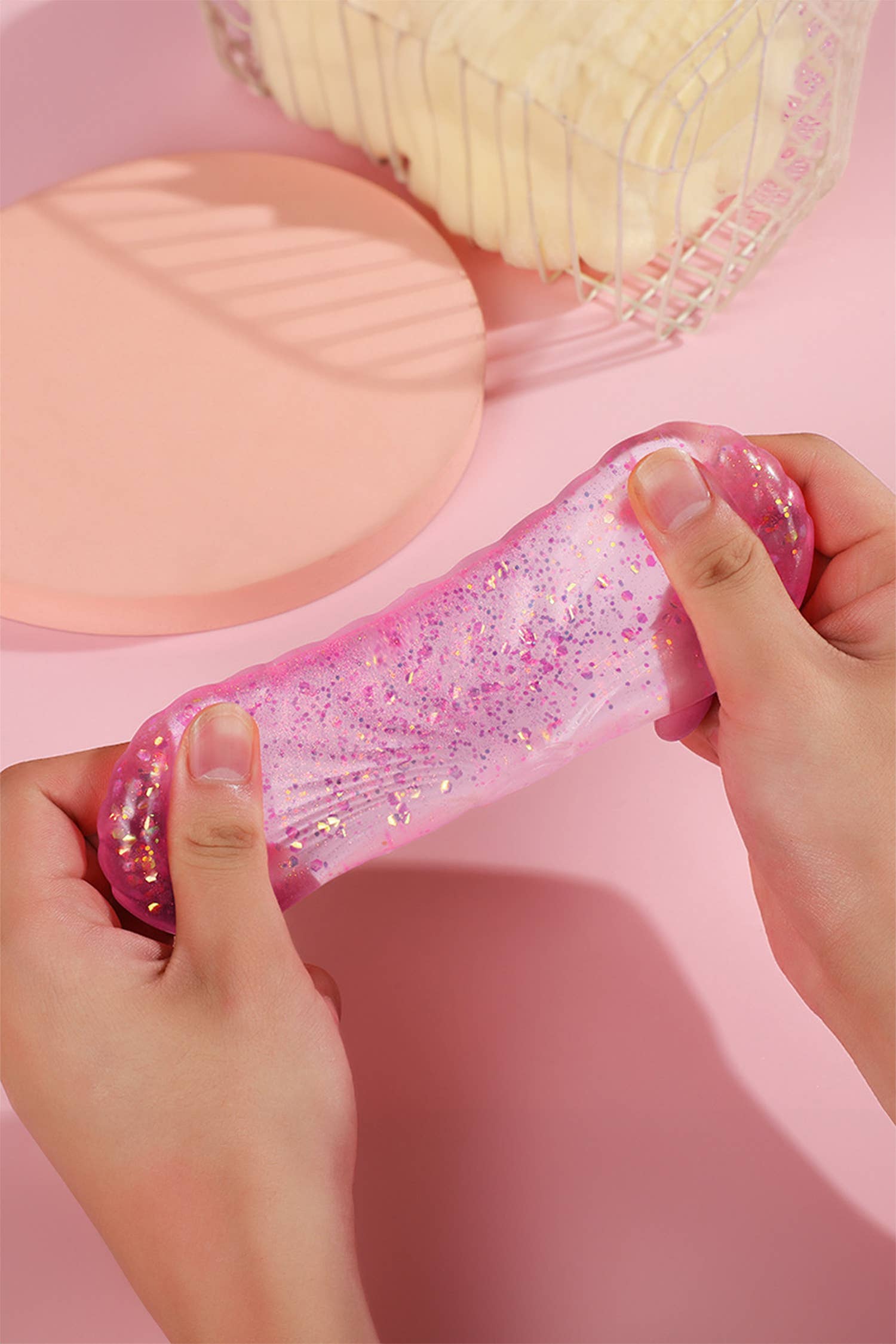 LA Society - LAS Glitter Shell Stress Relief Squish Ball Toy