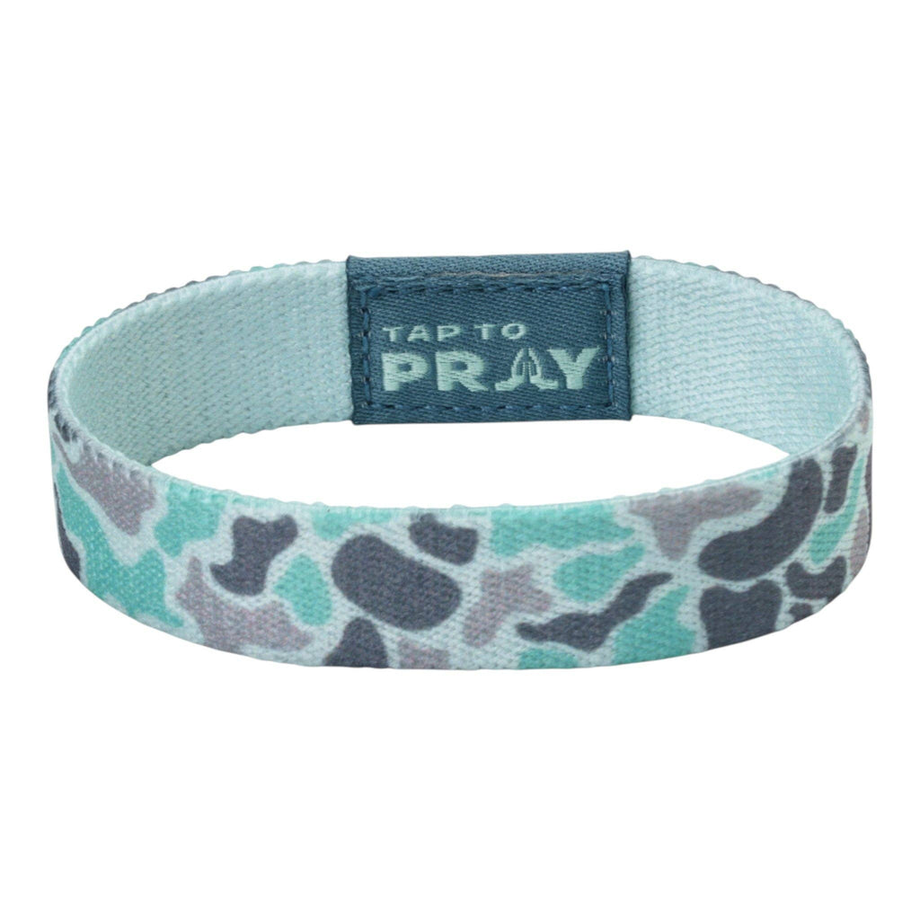 Versible - Tap To Pray® Wristband – River Rock Camo - Mint