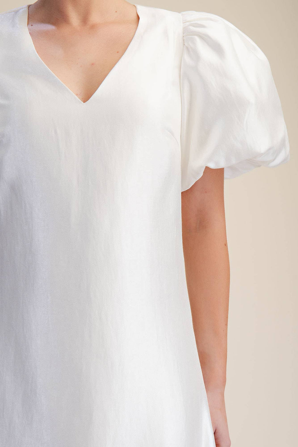 Puff-Sleeve A-Line Glossy Elegant Maxi Dress