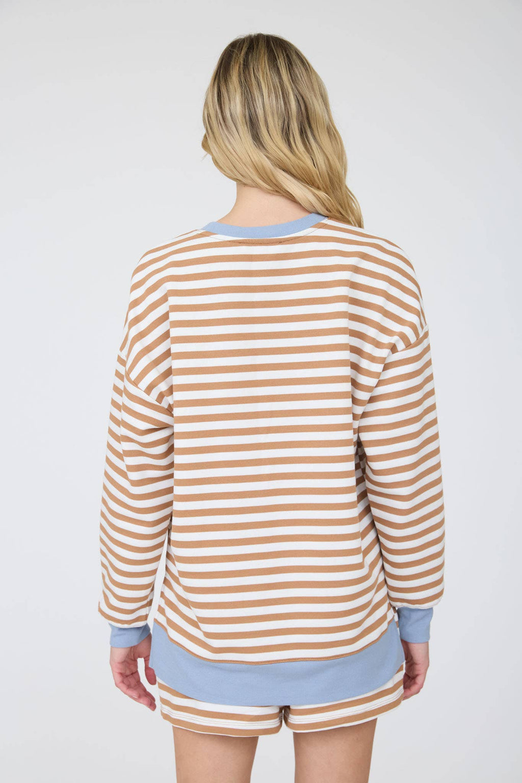 J.O.A - STRIPED BOXY LONG SLEEVE CONTRAST KNIT TOP