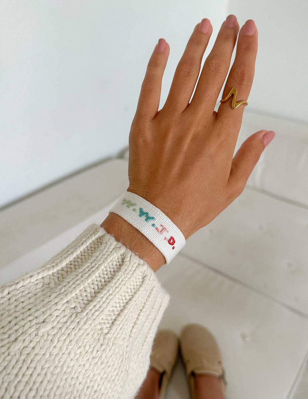 Elevated Faith - White WWJD Embroidered Bracelet
