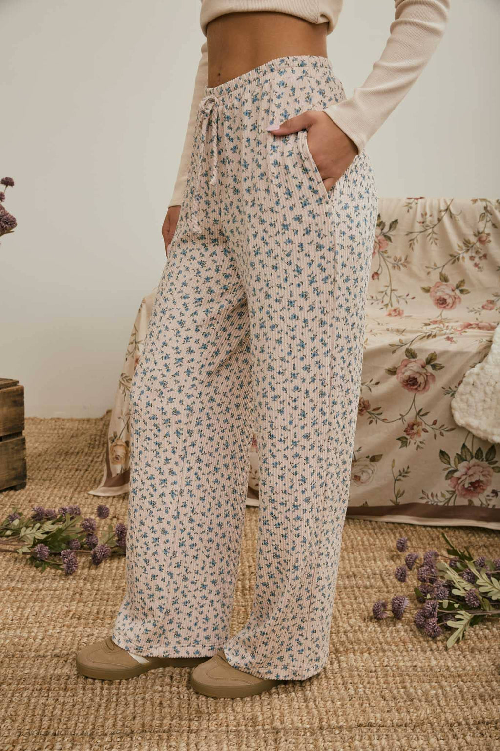 J.O.A - DITSY FLORAL RIB KNIT WIDE LEG LOUNGE PANTS