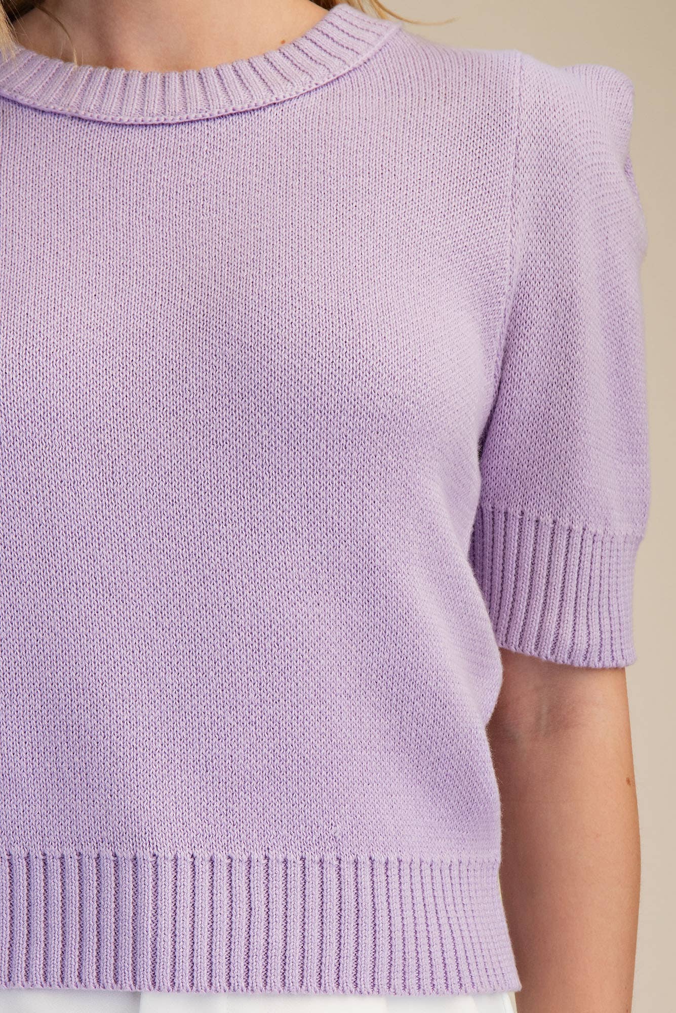 Round Neck Short Sleeve Sweater Knit Top