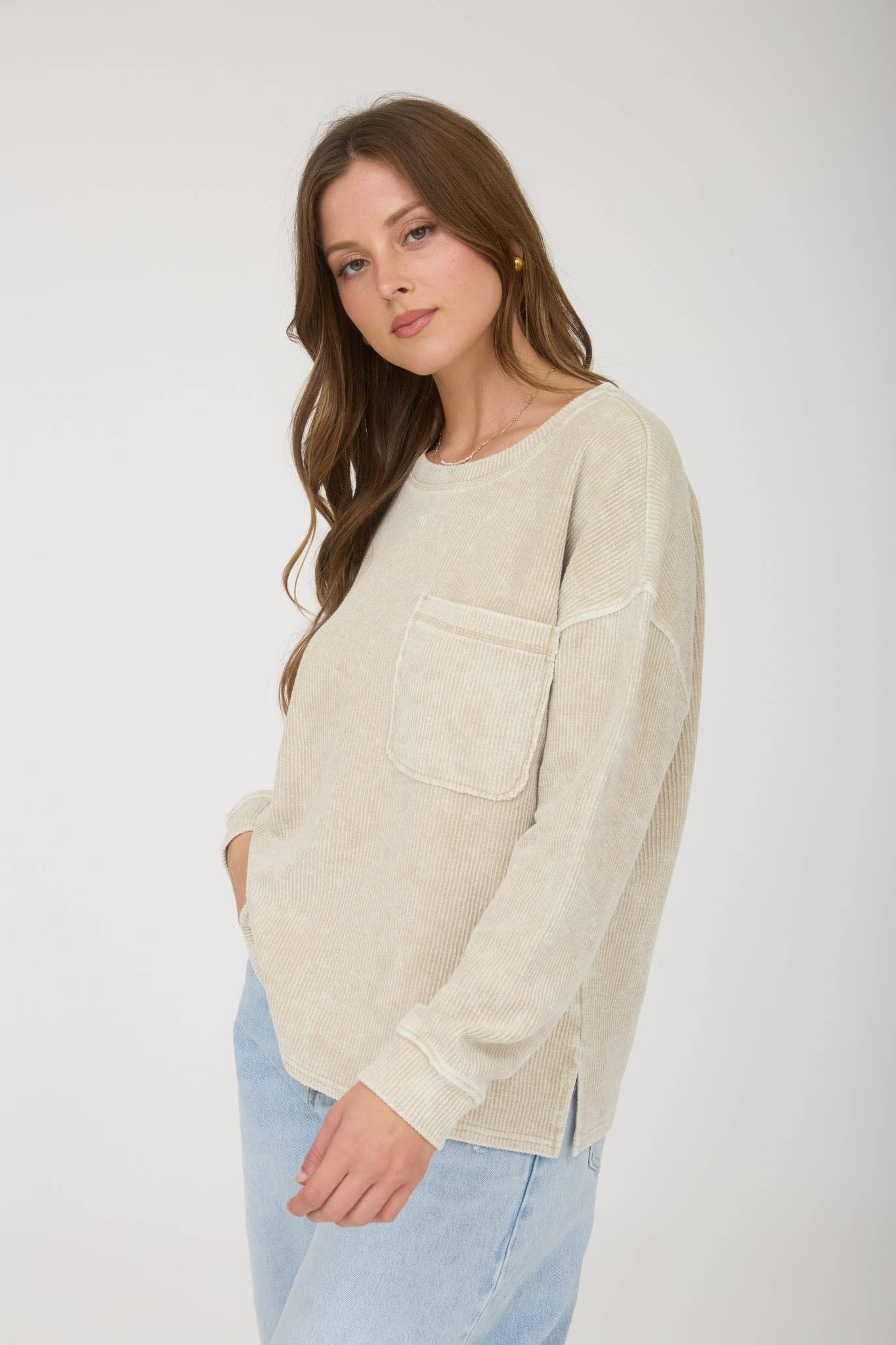 J.O.A - WASHED POCKET DETAIL LONG SLEEVE RIB KNIT TOP