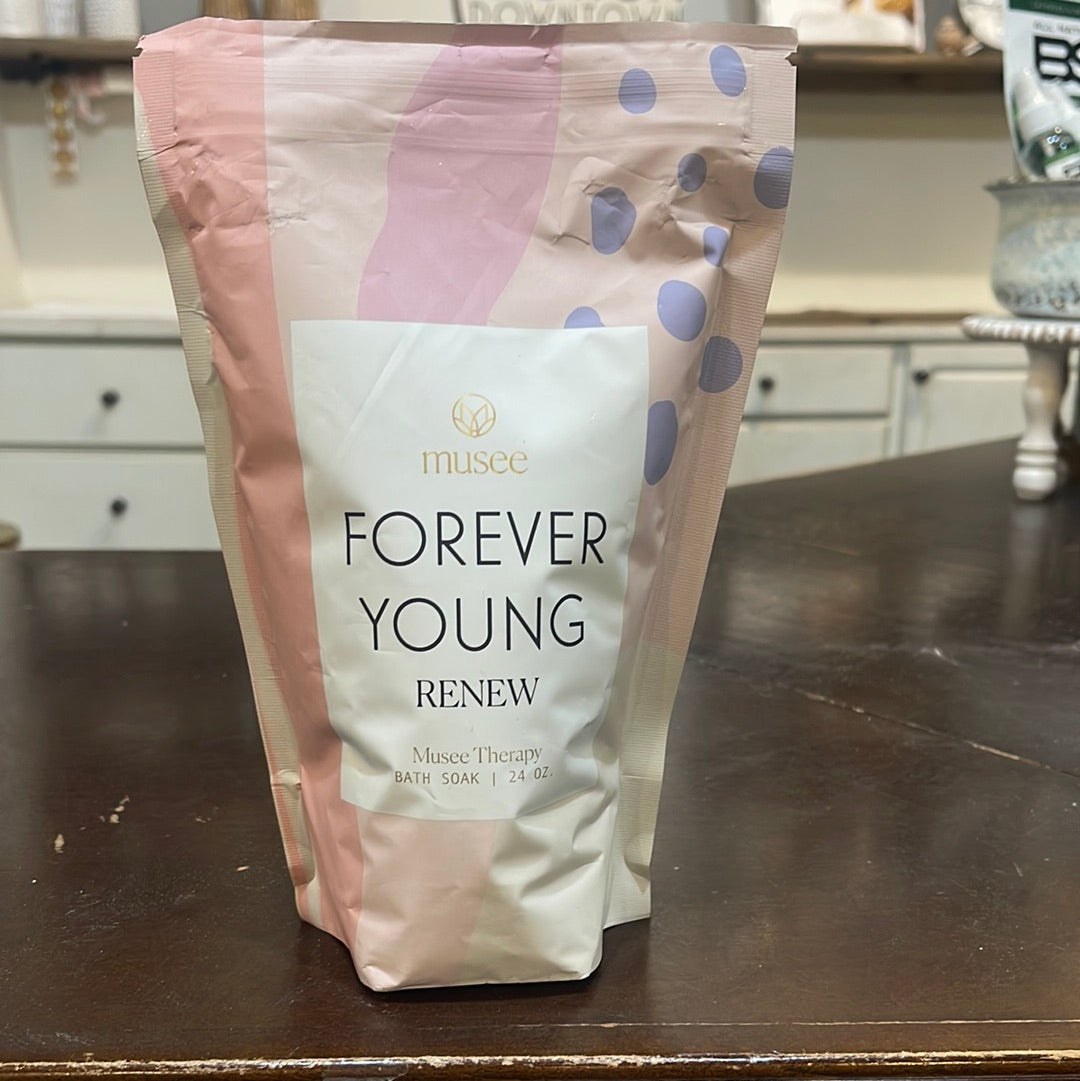 "Forever Young; Renew" 24oz Musee bath soak.