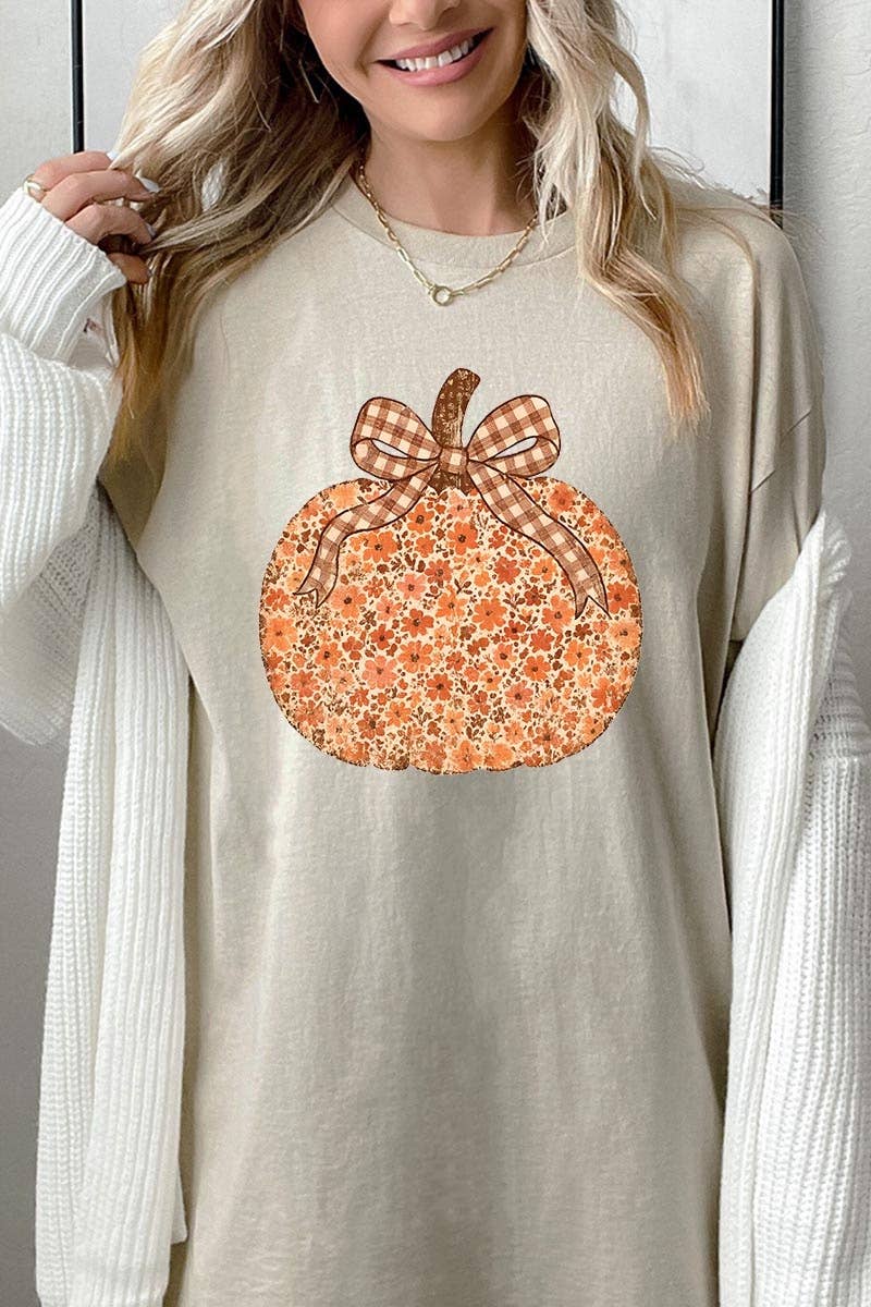 COLORBEAR - Floral Fall Pumpkin Graphic Heavy Cotton Tee