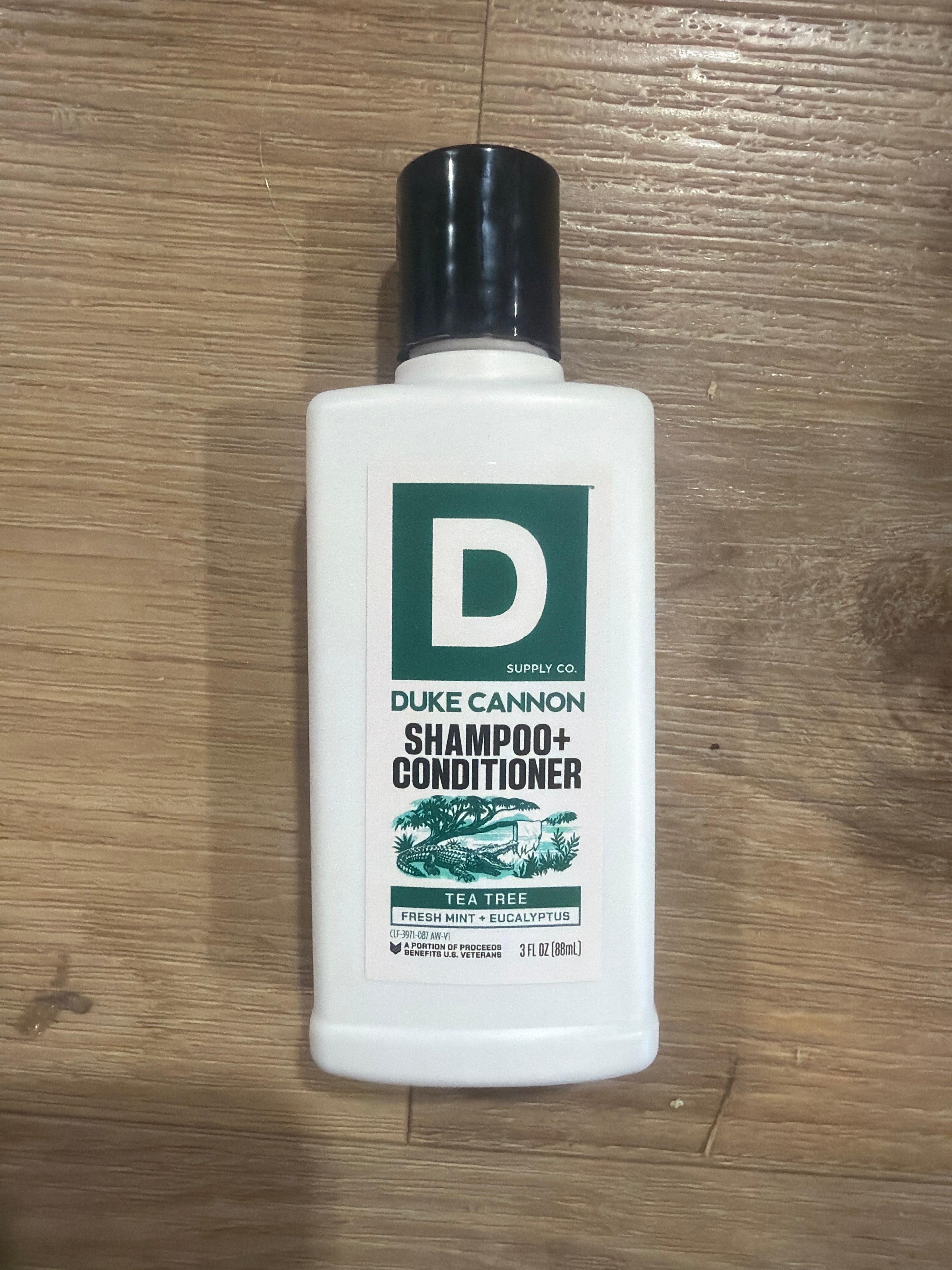 Tavel Tea Tree Shampoo + Conditioner