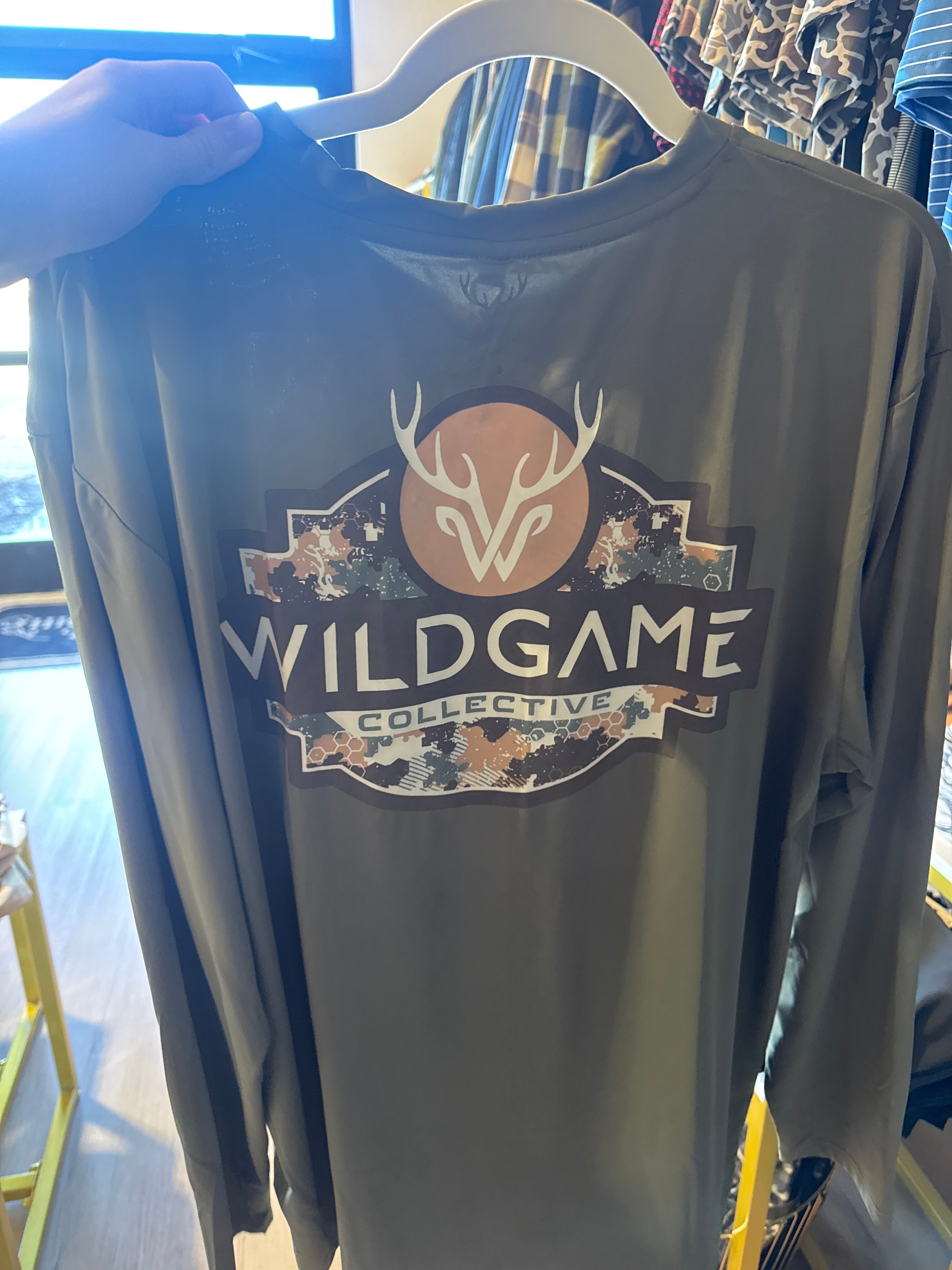 Feild and Stone Men’s Long Sleeve Performance Tee