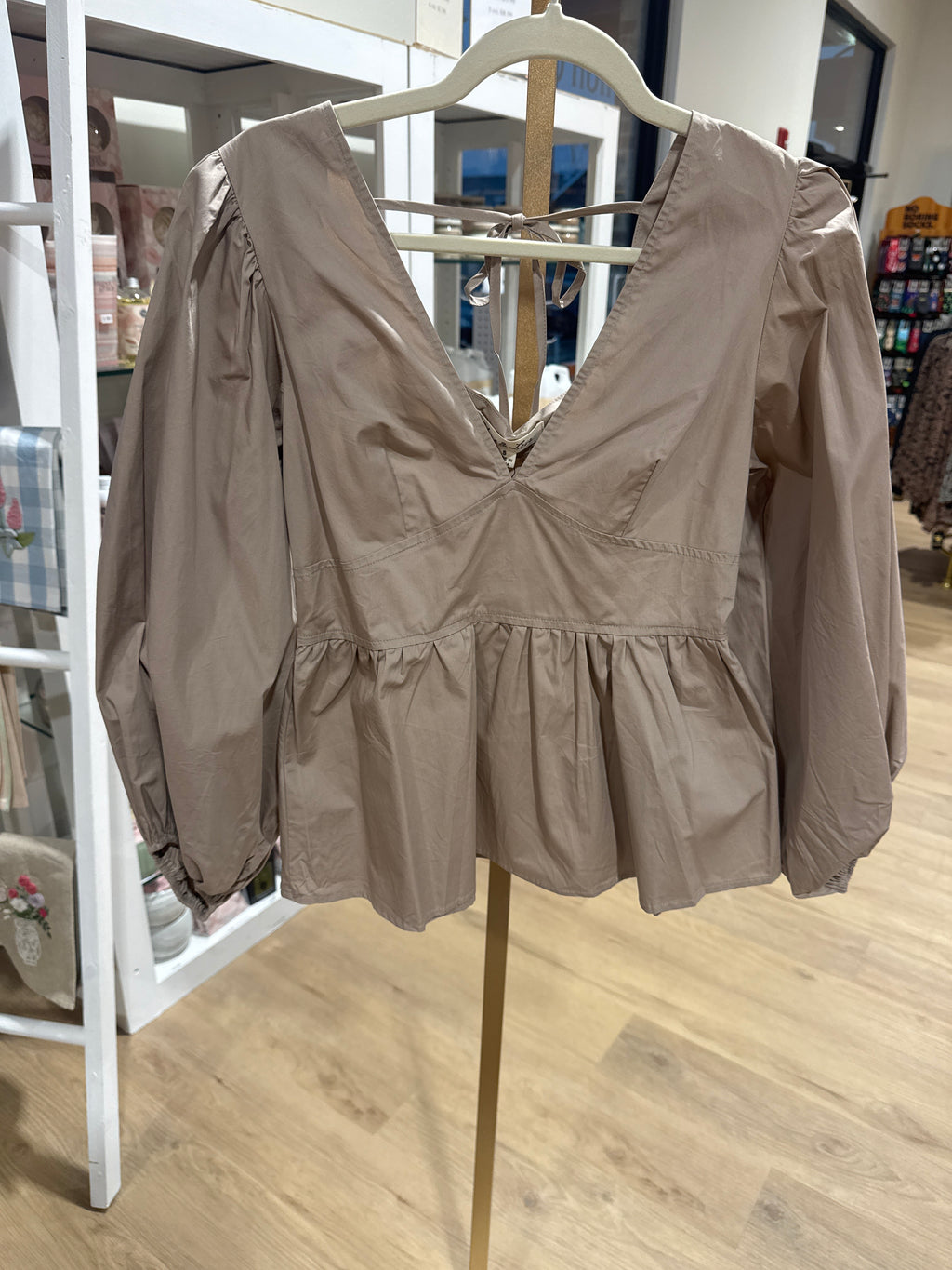 V-Neckline100%Cotton Balloon Sleeve Blouse Top VT70107