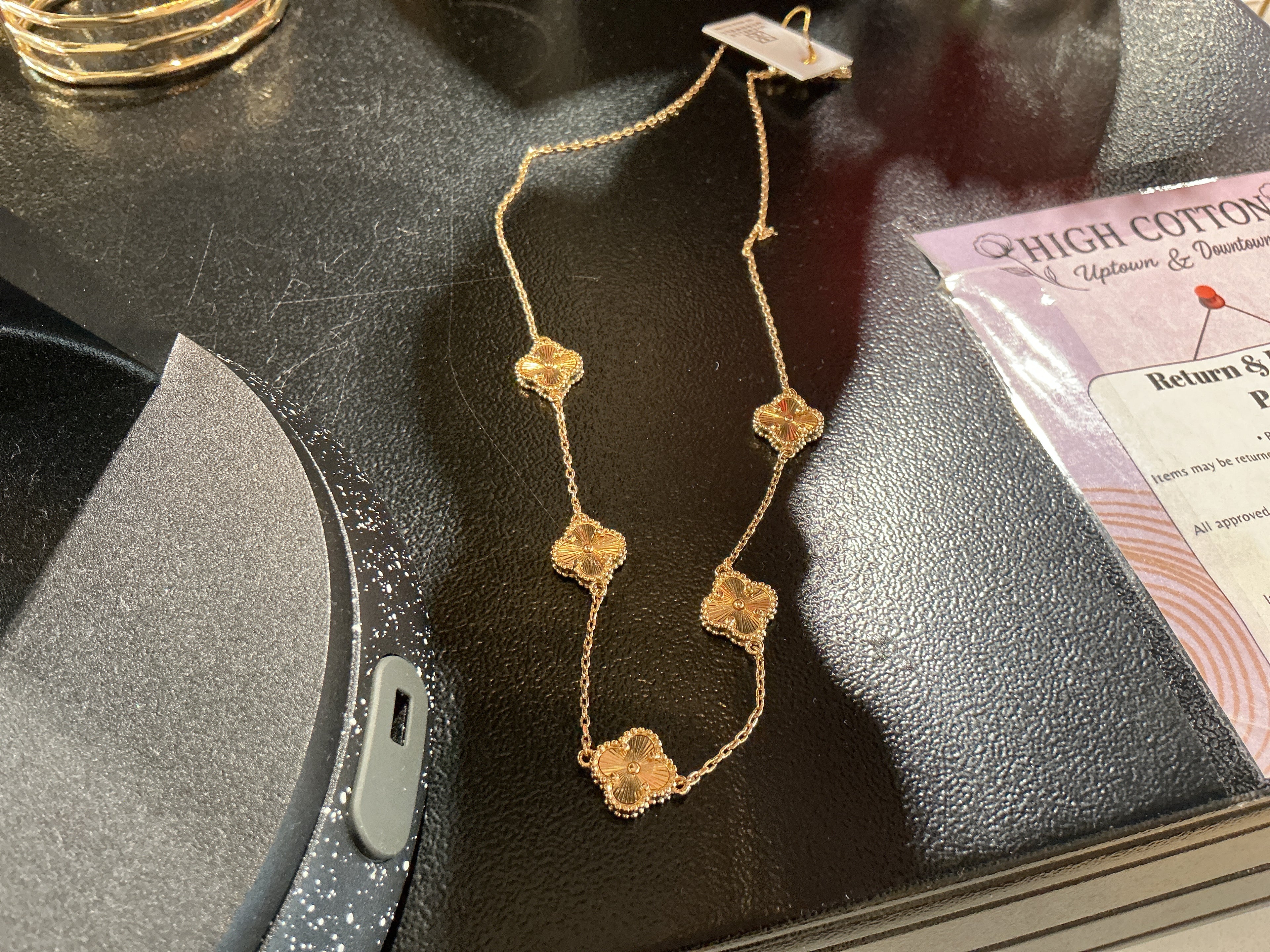 Clementine necklace